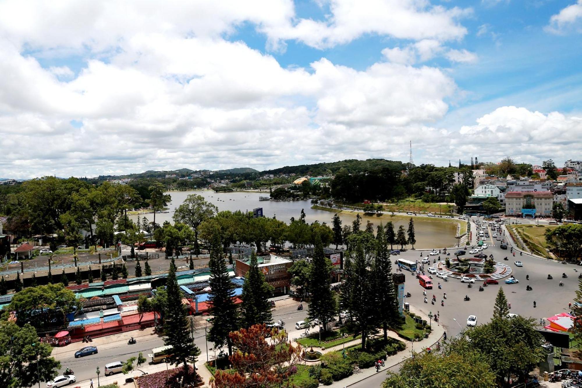 Da Lan Hotel Dalat Exterior foto